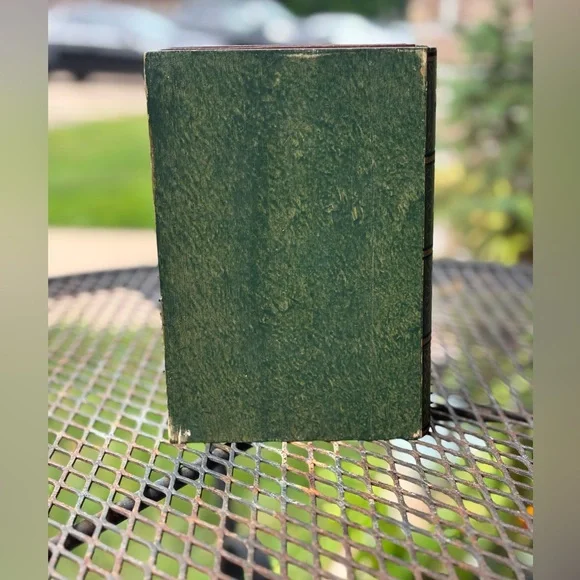 Vintage Decorative faux Book Set in Green and Burgundy - Picture 7 of 10